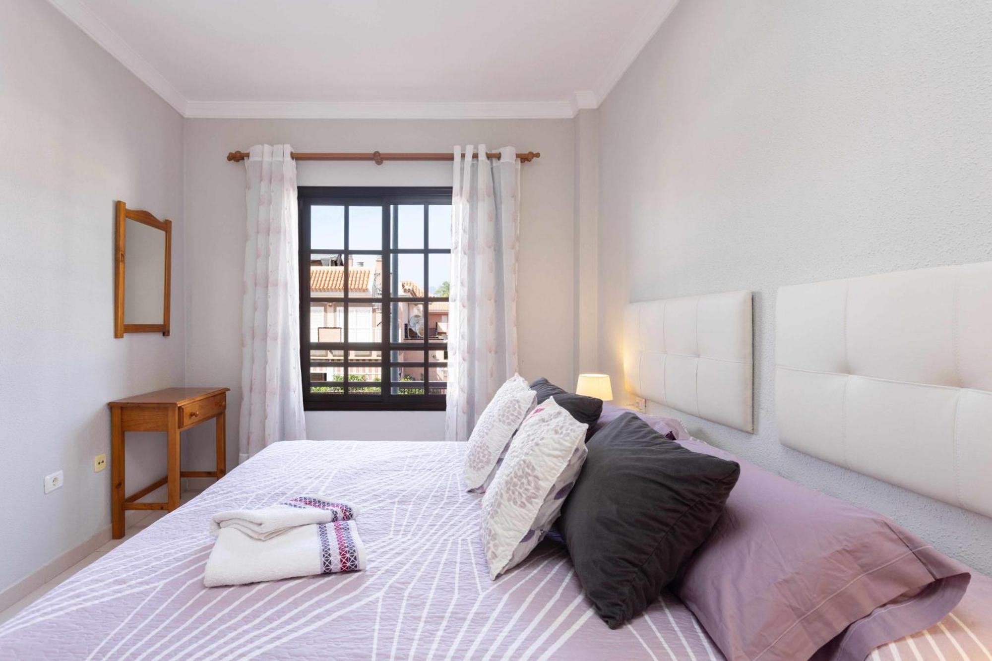 Agradable Piso Con Piscina & Playa Terraza Y Wifi Apartment Costa Del Silencio Bagian luar foto