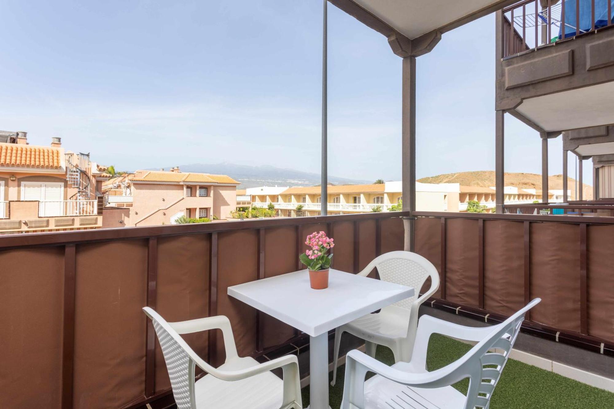 Agradable Piso Con Piscina & Playa Terraza Y Wifi Apartment Costa Del Silencio Bagian luar foto