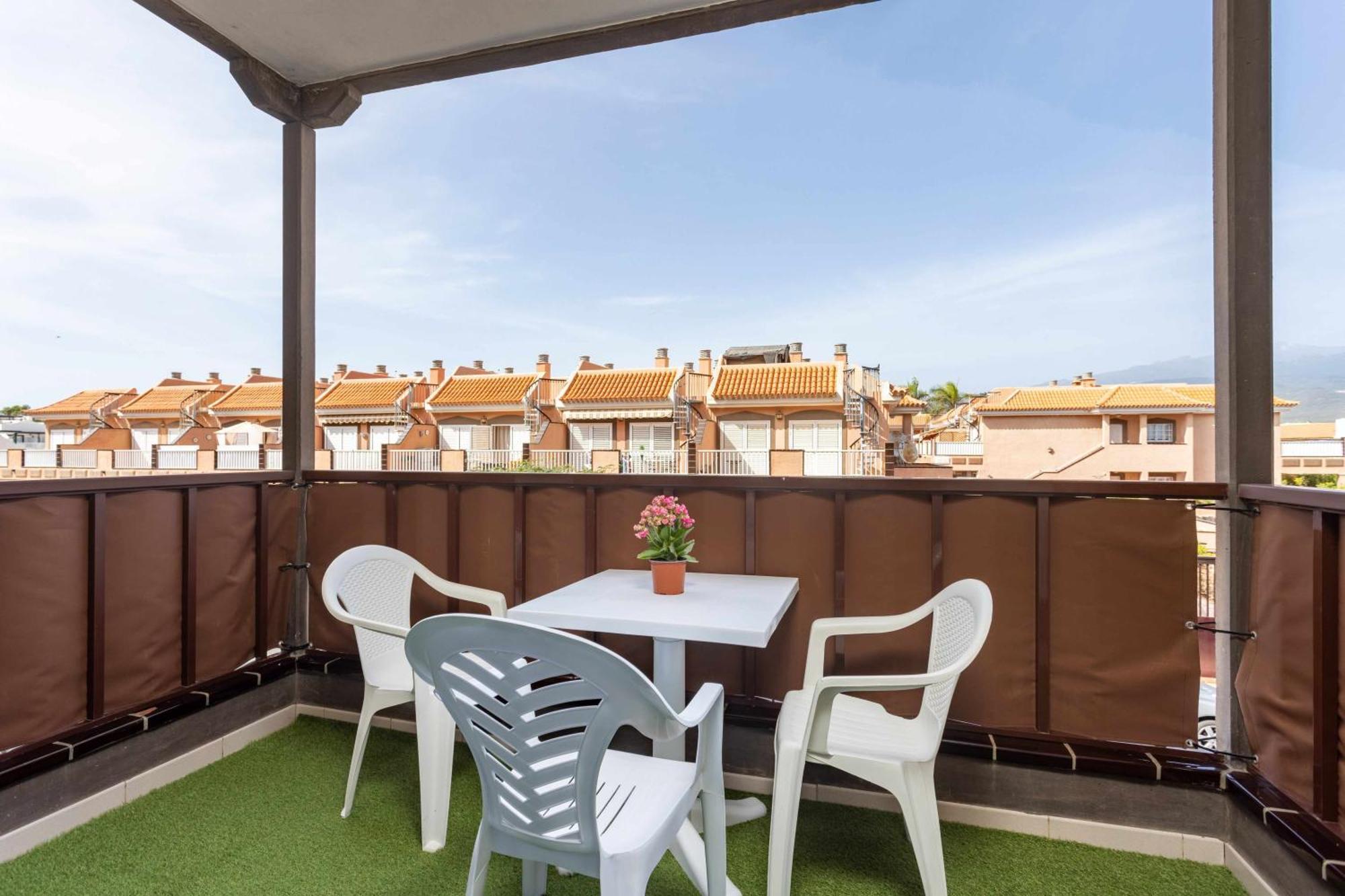 Agradable Piso Con Piscina & Playa Terraza Y Wifi Apartment Costa Del Silencio Bagian luar foto